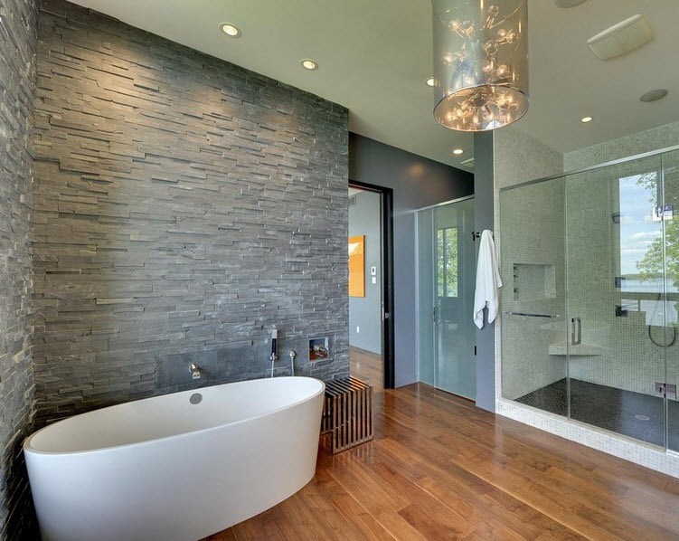 Чем лучше отделать стены в ванной, если в комнате повышенная сырость